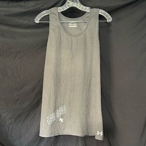 Under Armour, tank top fitted Heat gear size XL alpine oilfield, Alaska